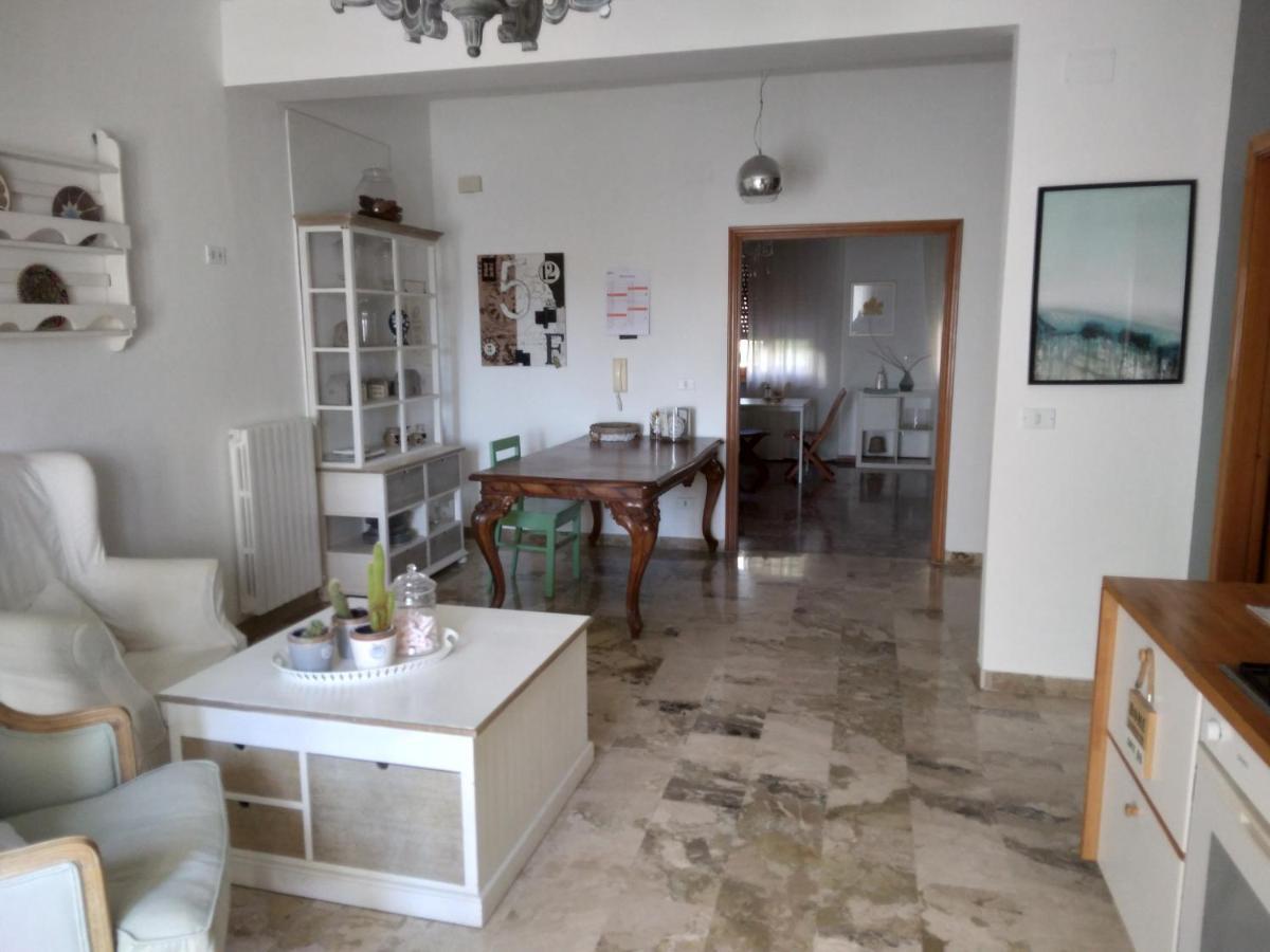 B&Be Home Tollo Dış mekan fotoğraf